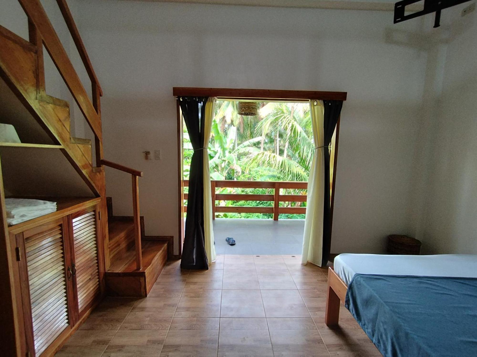 White Bada Guesthouse Siquijor Habitación foto